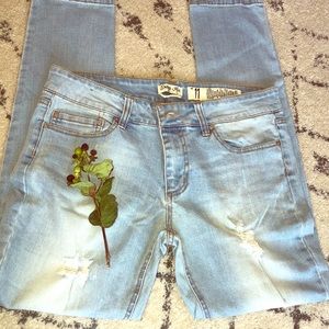 😍😍JUST IN—Washed jeans